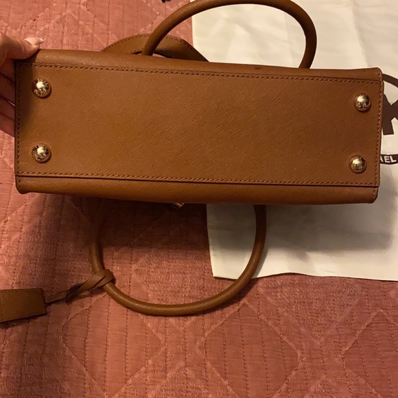 Michael Kors purse and wallet - Picture 7 of 12